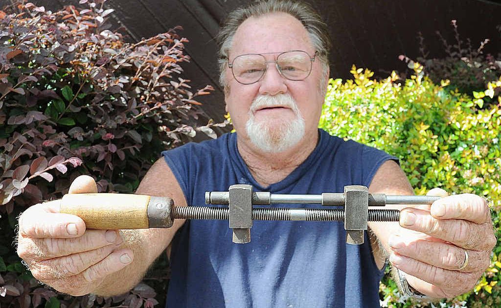 Maryborough’s Alan Thurecht with what he believes is a pipe clamp wire twister. Maryborough’s Alan Thurecht with what he believes is a pipe clamp wire twister.